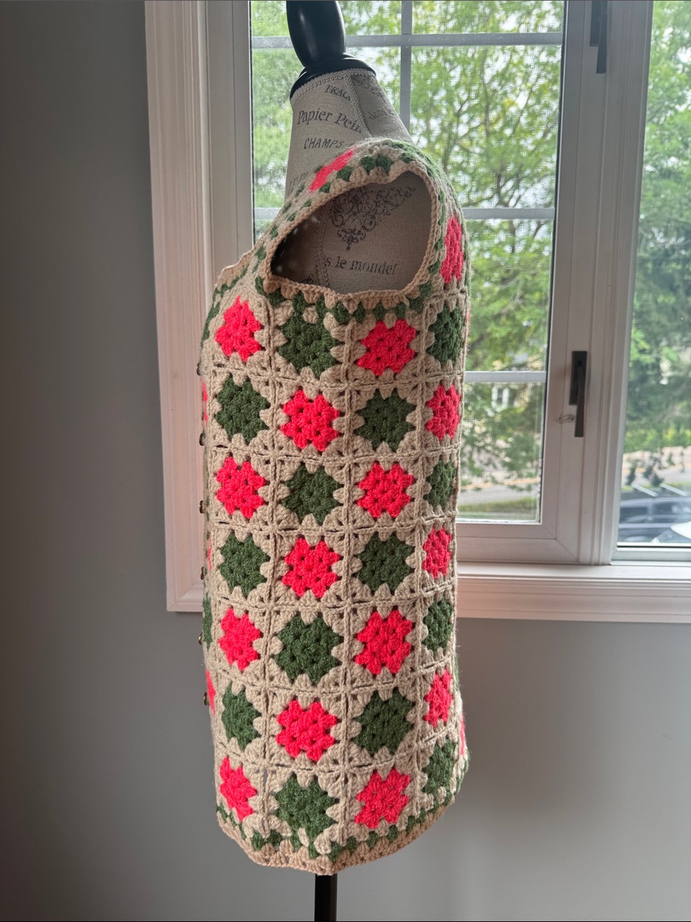 Vintage hand knit boho granny Square, long sweater vest, neon pink and green S/M - Picture 5 of 9